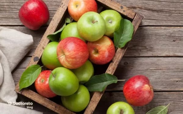 تصویر 2 از قیمت خرید سیب بزرگ آب دار عمده به صرفه و ارزان